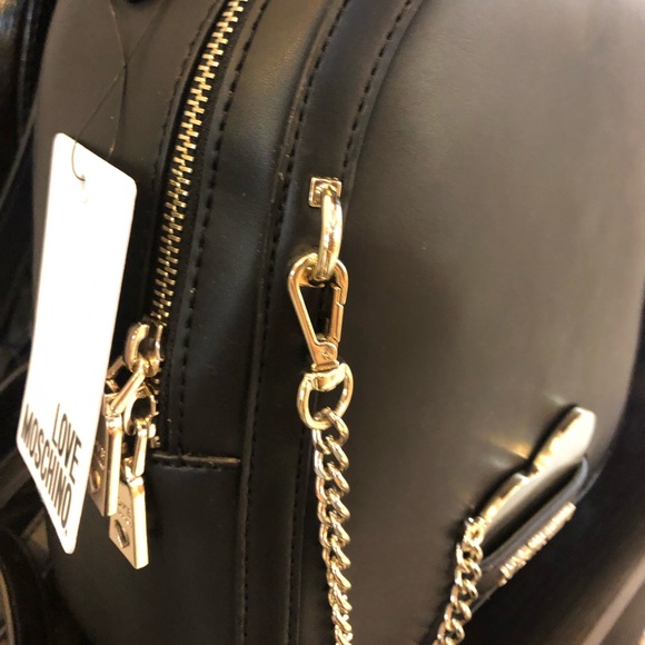 Moschino